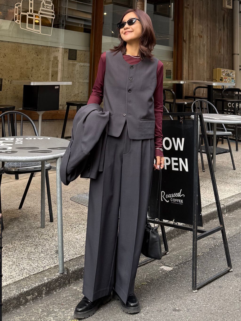 OUTDOOR PRODUCTS Usual Things