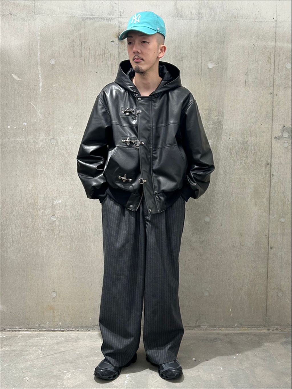 JOURNAL STANDARD MENS