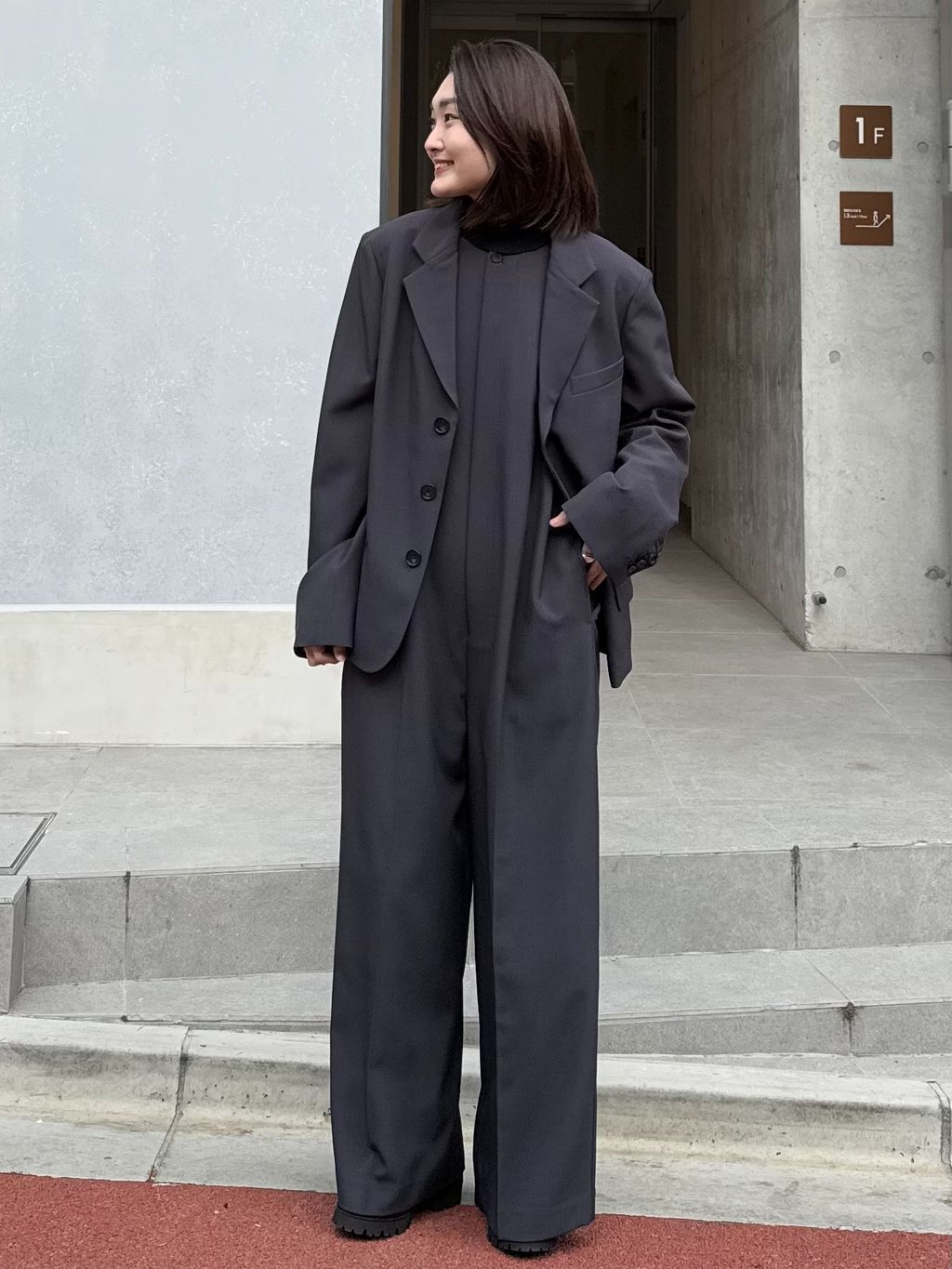 OUTDOOR PRODUCTS Usual Things