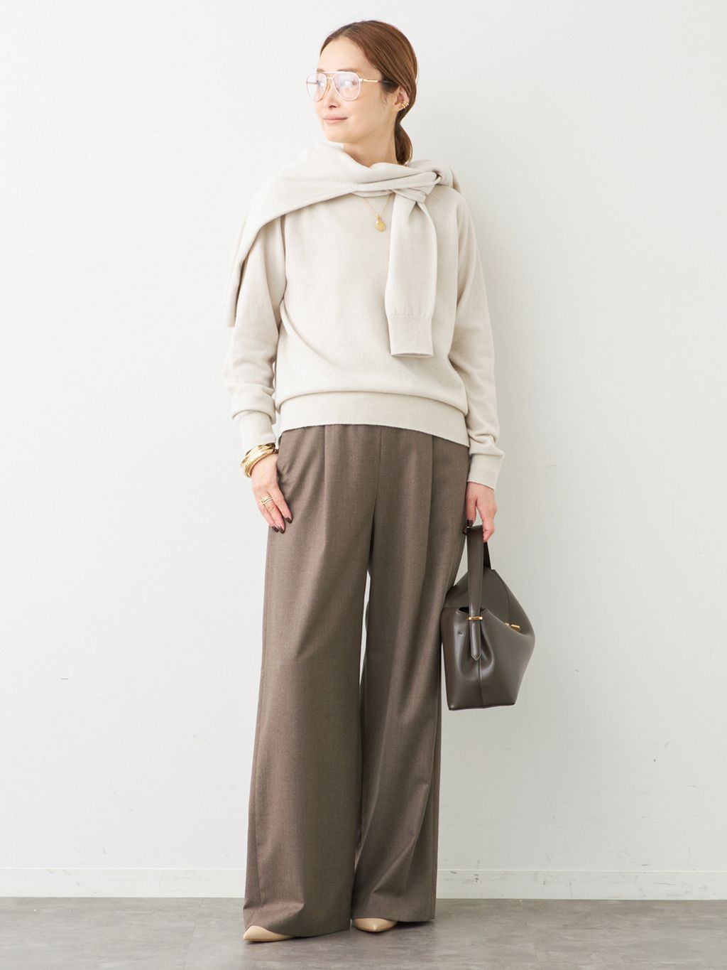 CAPRI クルーネック プルオーバーのコーディネートスナップ（MIZU