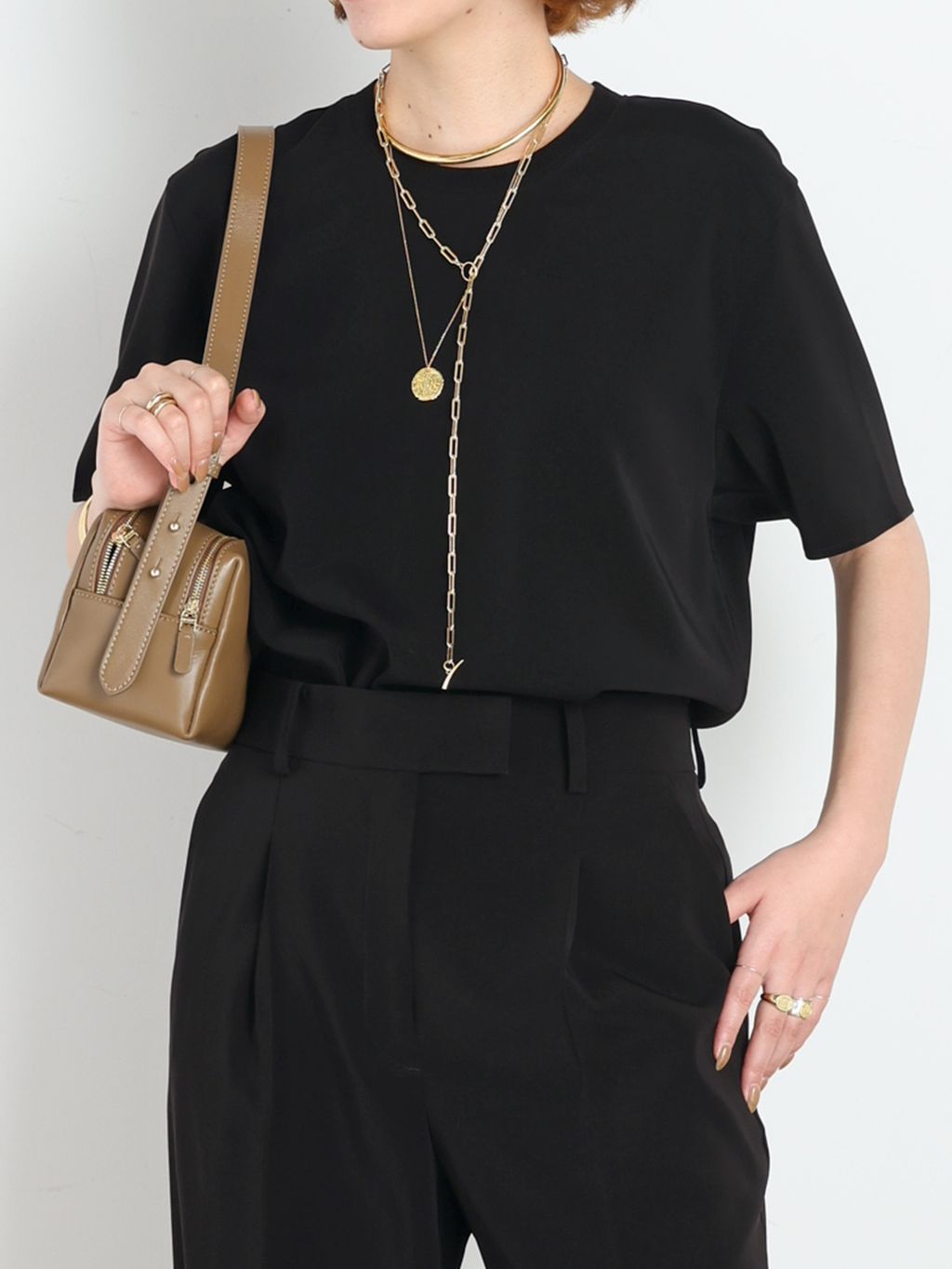 GABRIELA ARTIGAS】TUSK CHOKERのコーディネートスナップ（MAE）｜AP