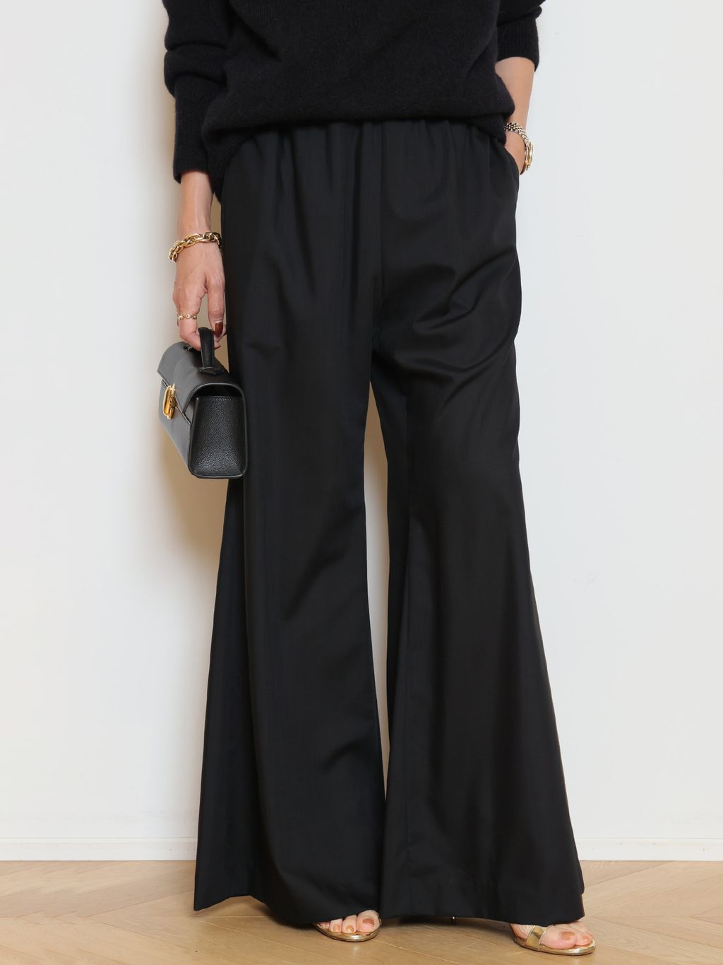 DARKPARK/ダークパーク】NECKLACE OFF SHOULDER ニットの