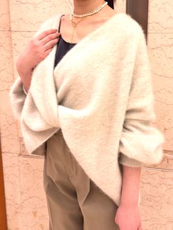 FOX/Caファーニットカーディガンのコーディネートスナップ（yuki