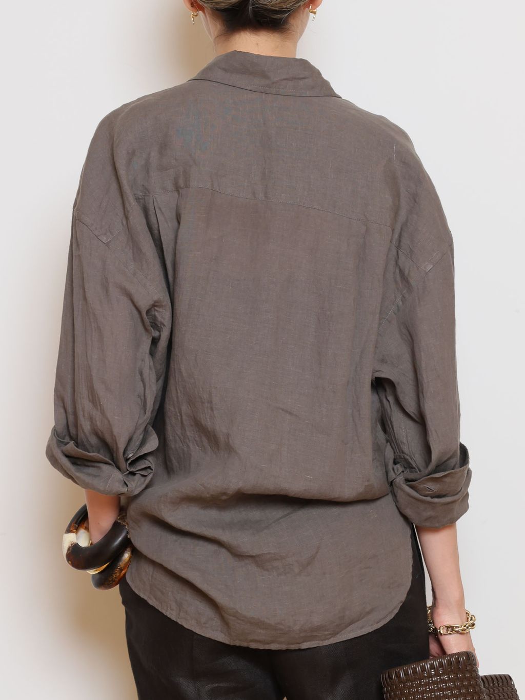 Linen シャツのコーディネートスナップ（MUSE）｜MUSE de Deuxieme