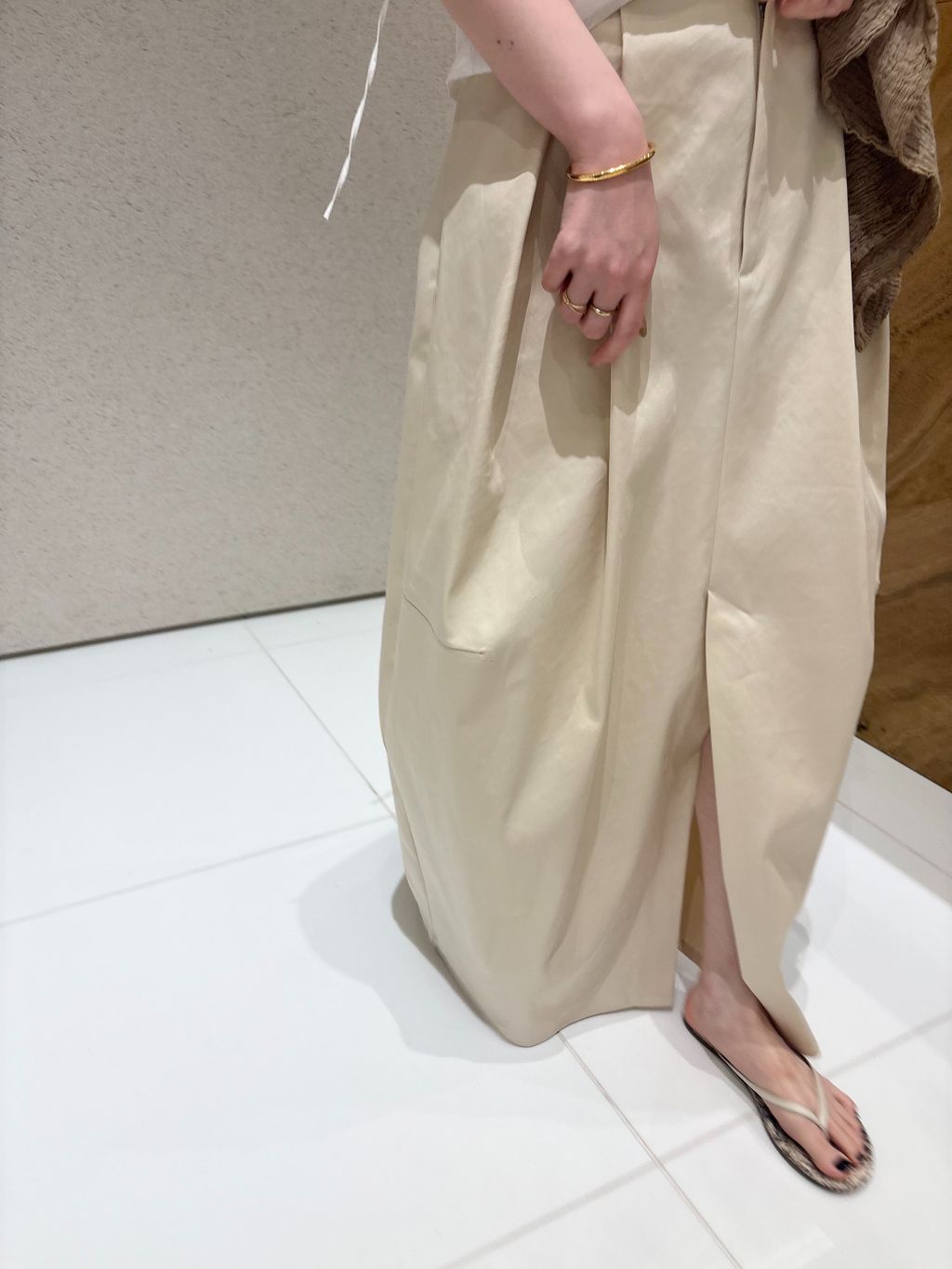 R'IAM BOWL スカートのコーディネートスナップ（Anri）｜Plage