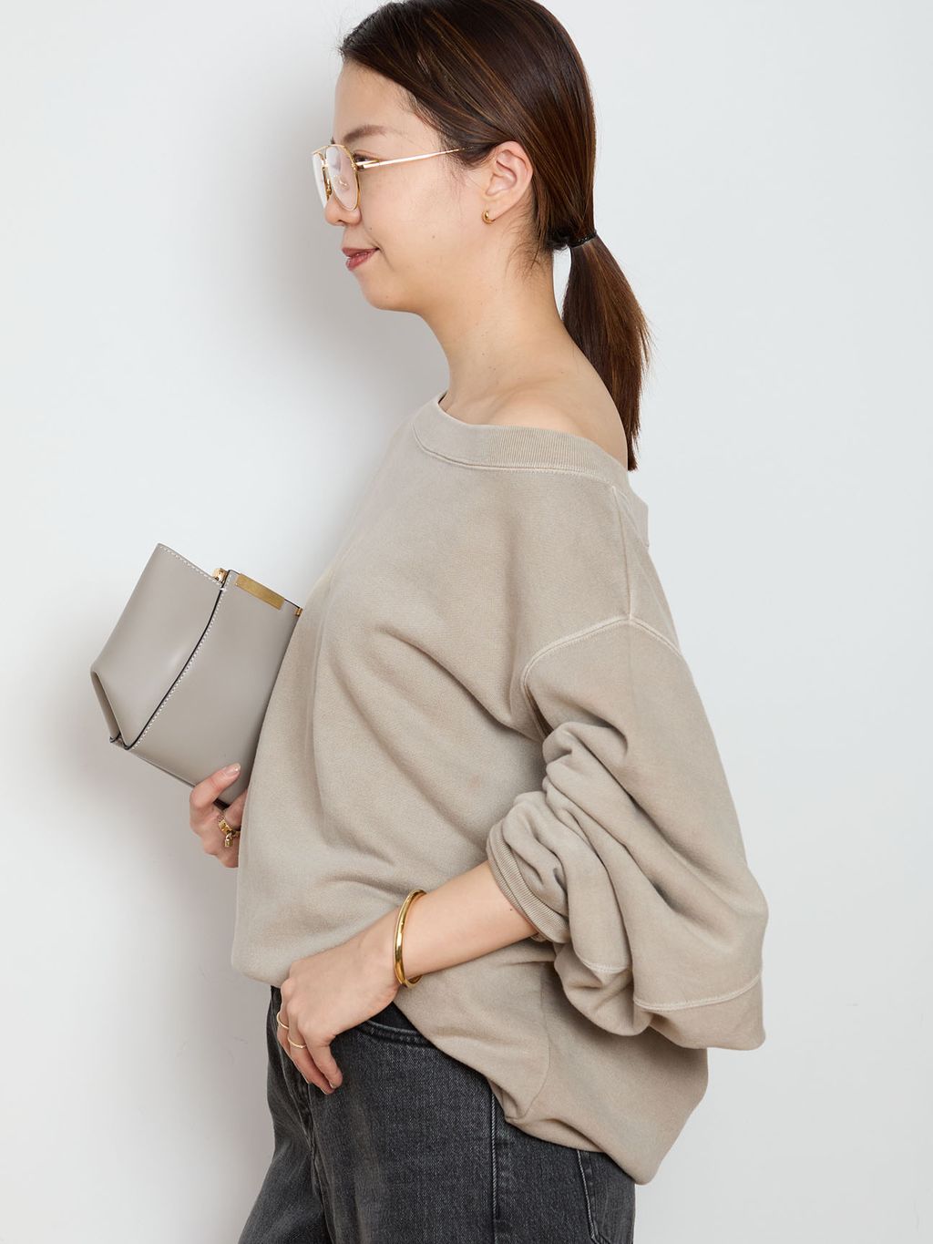 Vintage Off Shoulder プルオーバーのコーディネートスナップ（HASE
