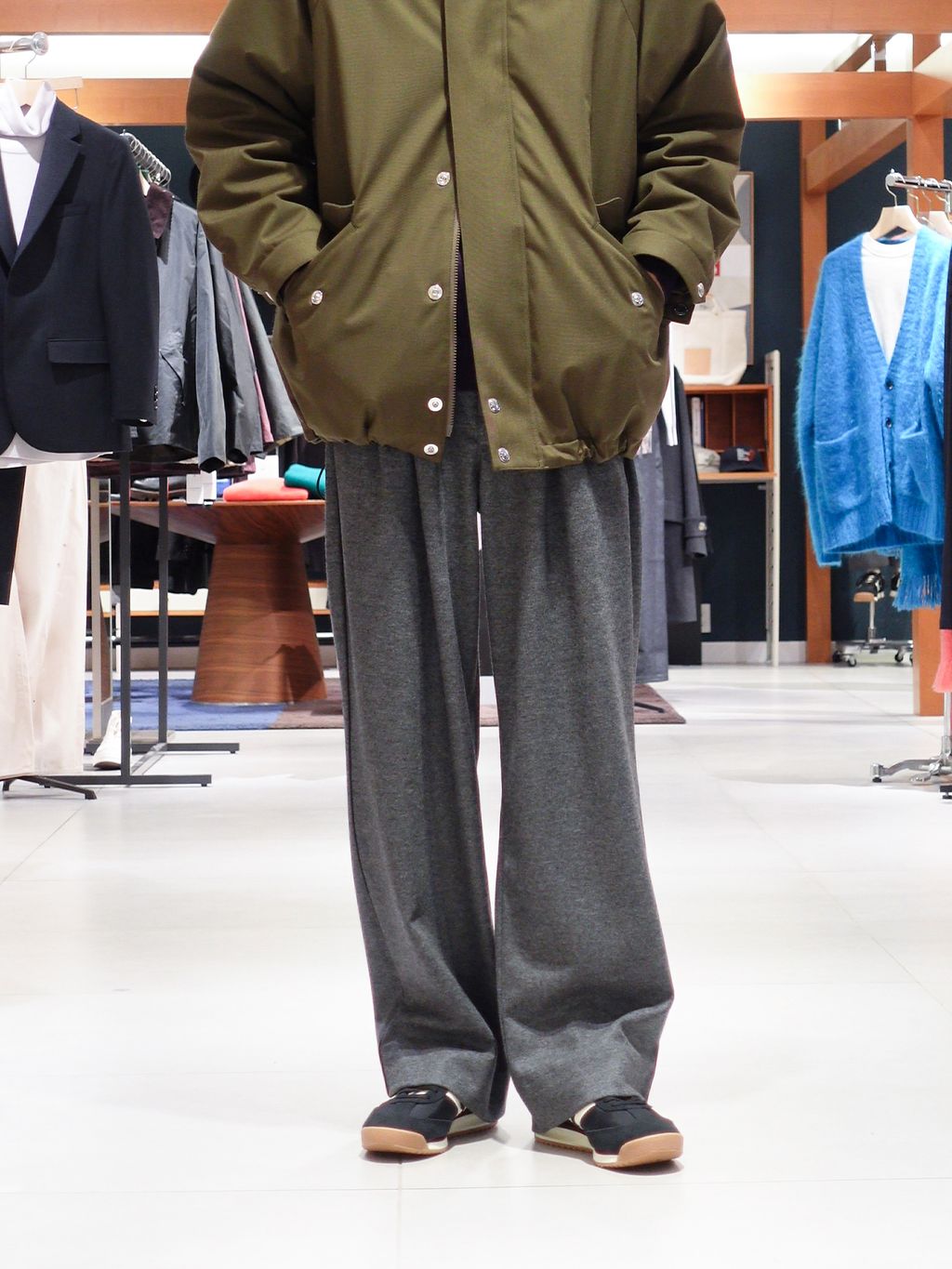 ⭐︎最終お値下げ　マッキントッシュダウン 追加》MACKINTOSH(マッキントッシュ) 別注 スカイスタンドカラーダウン