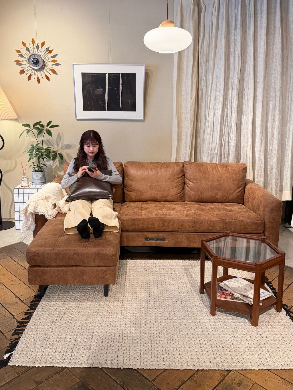 JOURNAL STANDARD FURNITURE
