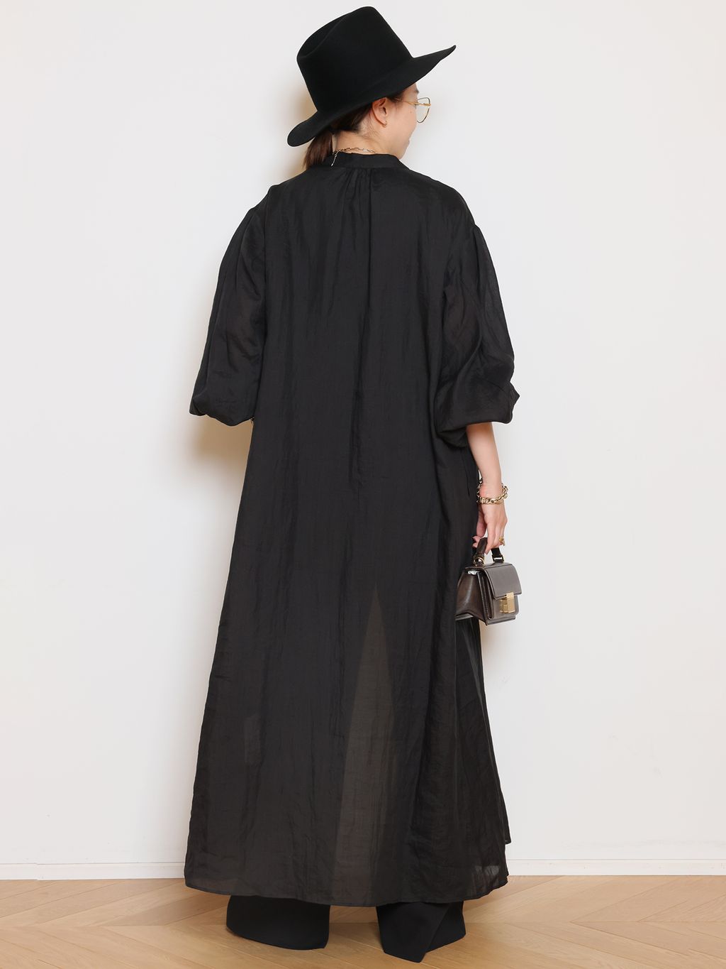 Col Pierrot/コル ピエロ】Ramie Volume Sleeve ワンピースの