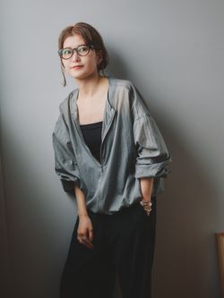 WEB限定 / 追加》シアーフロントZIPブルゾンのコーディネートスナップ