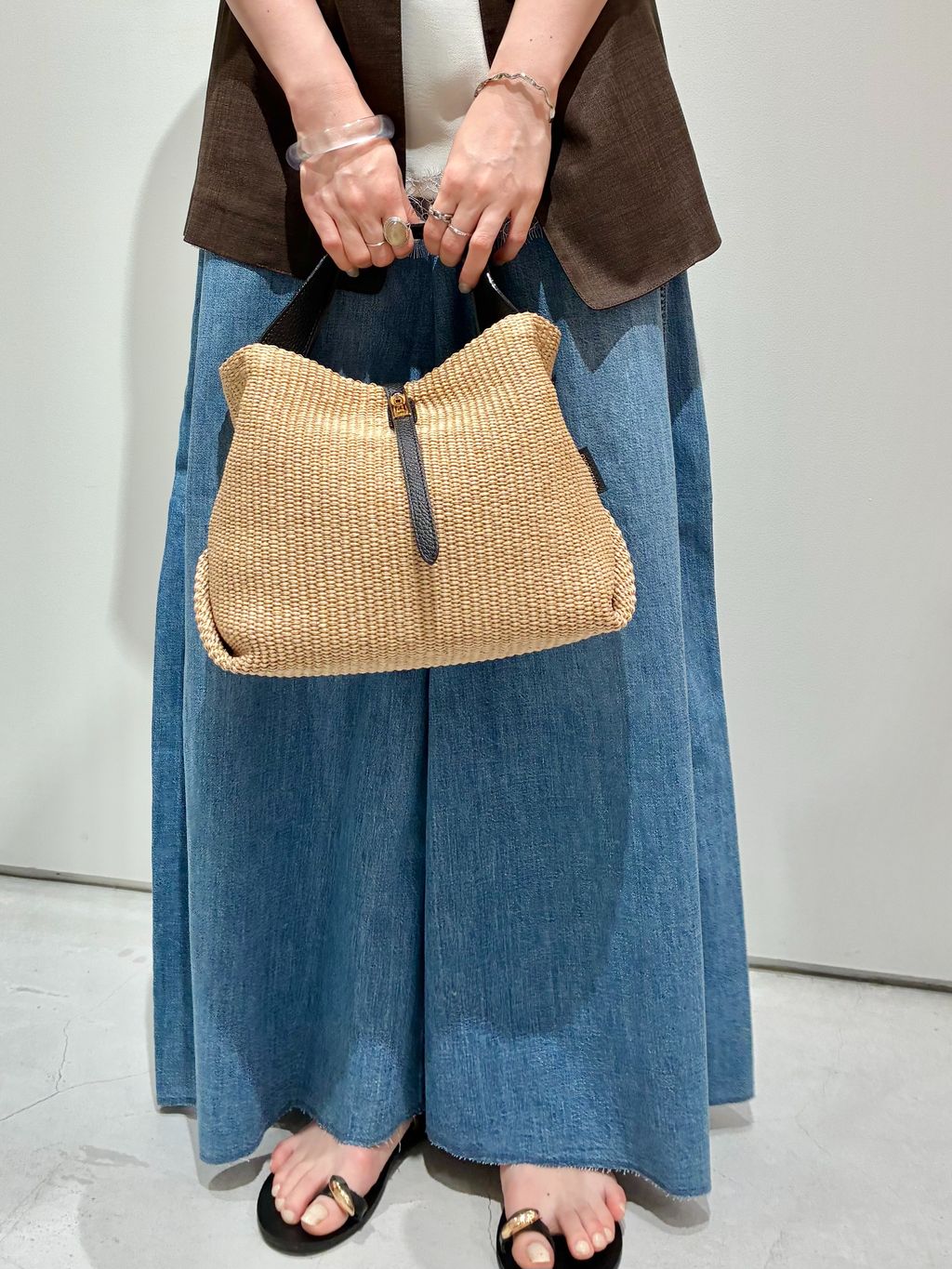5 1/2 8oz FLARE-LINE DEIMのコーディネートスナップ（kaori）｜Spick