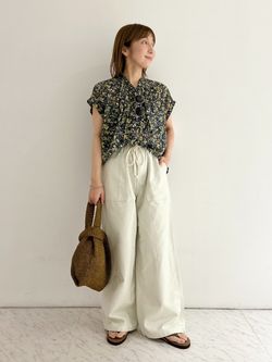 追加3》80ローンタックボリュームシャツのコーディネートスナップ
