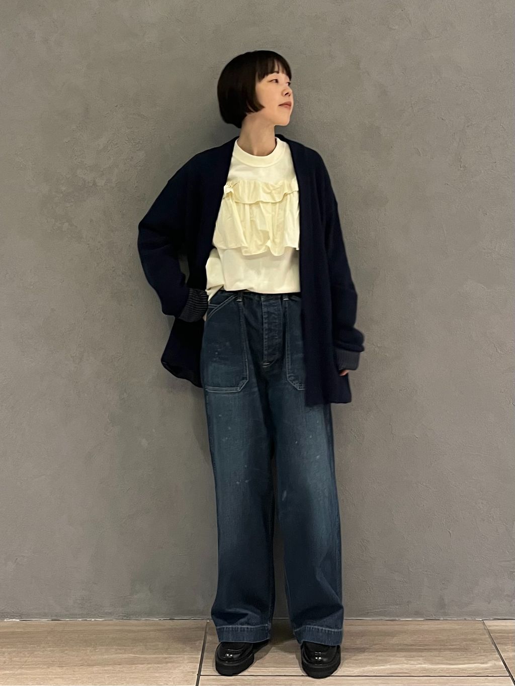 タフタ フリルプルオーバーのコーディネートスナップ（K.M）｜journal