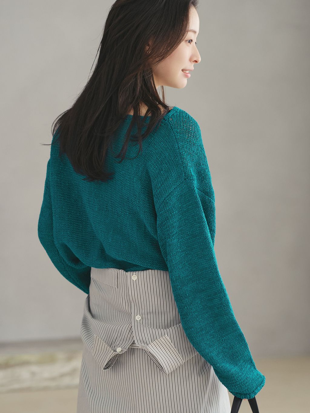 追加予約》linen mix loose プルオーバーのコーディネートスナップ