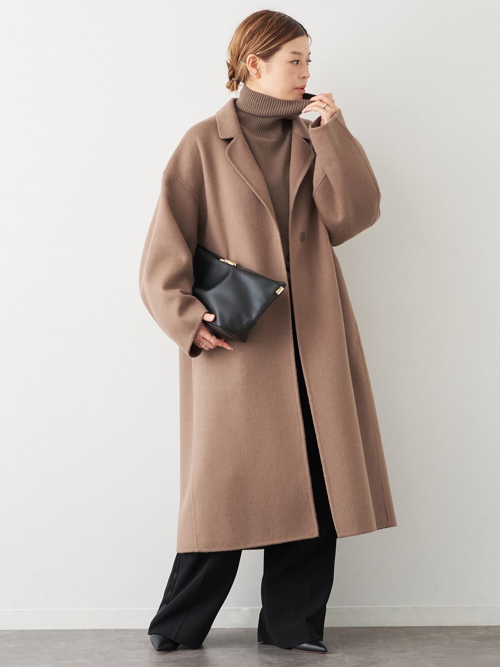 ウールアンゴラ リバーコートのコーディネートスナップ（HIRO