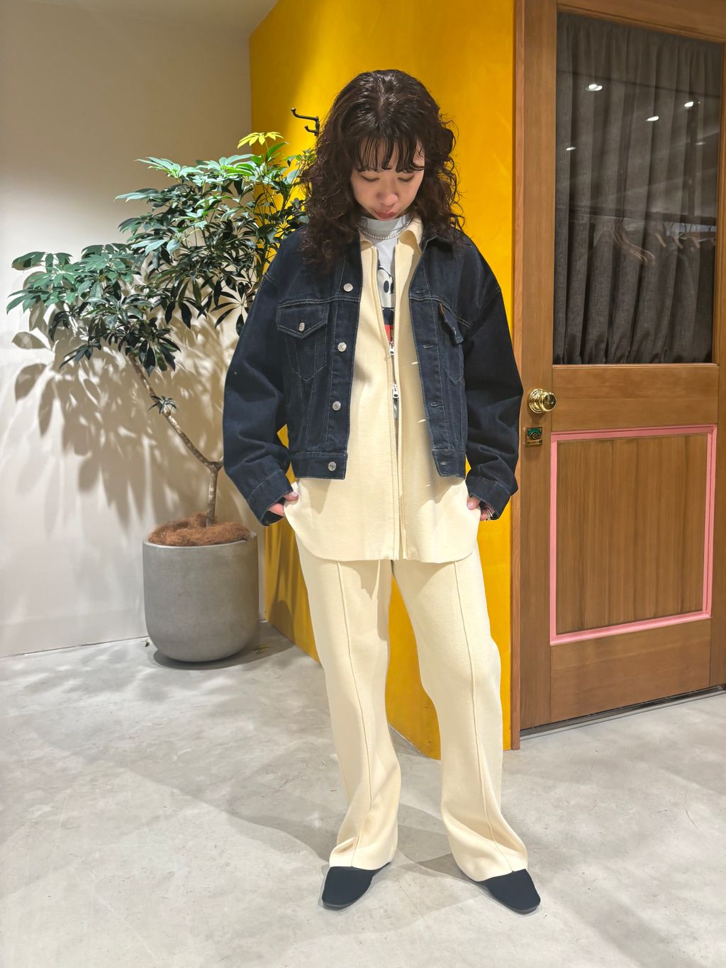 OUTDOOR PRODUCTS Usual Things