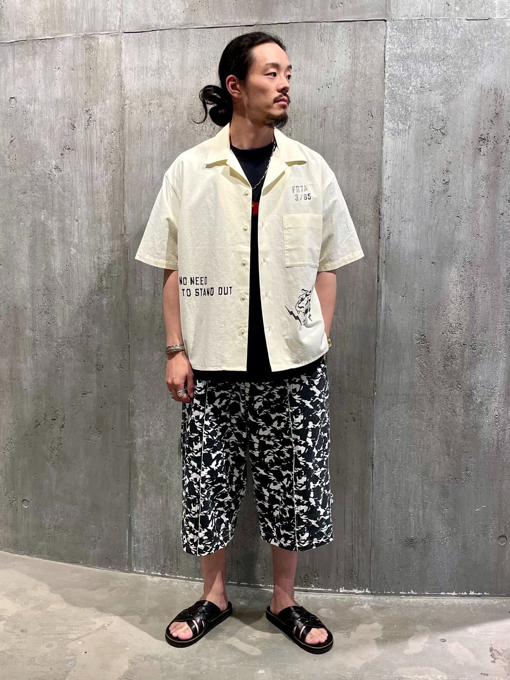JOURNAL STANDARD MENS