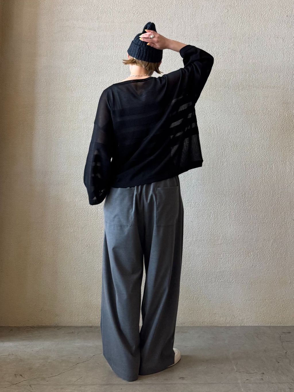 TR タックパンツのコーディネートスナップ（Y.S）｜journal standard