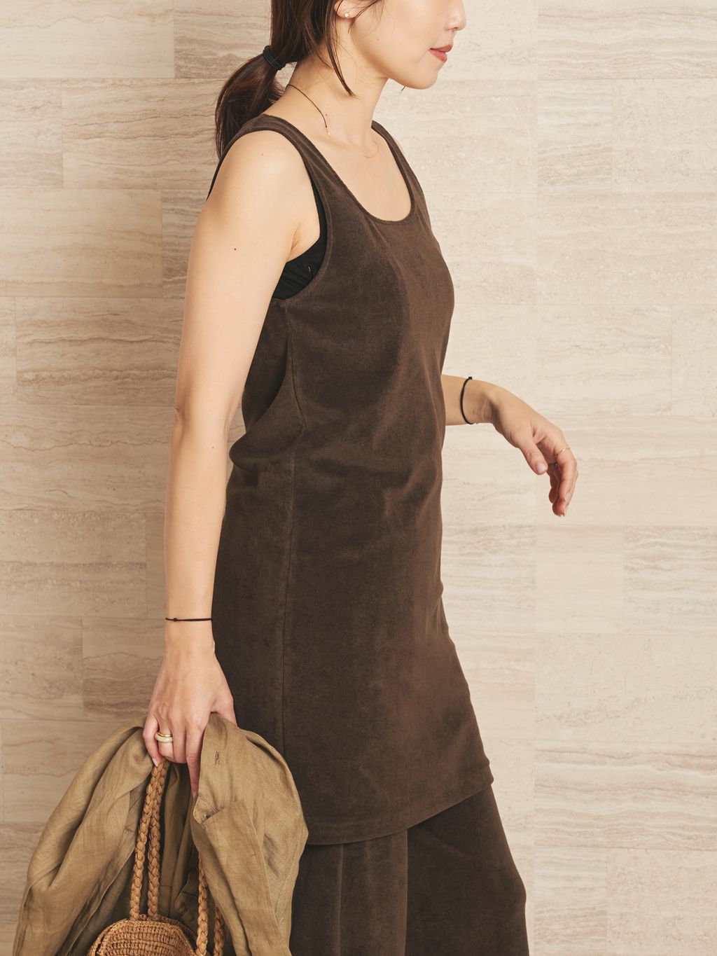 追加》RAFFIA BASKET バッグ 2のコーディネートスナップ（yoshie