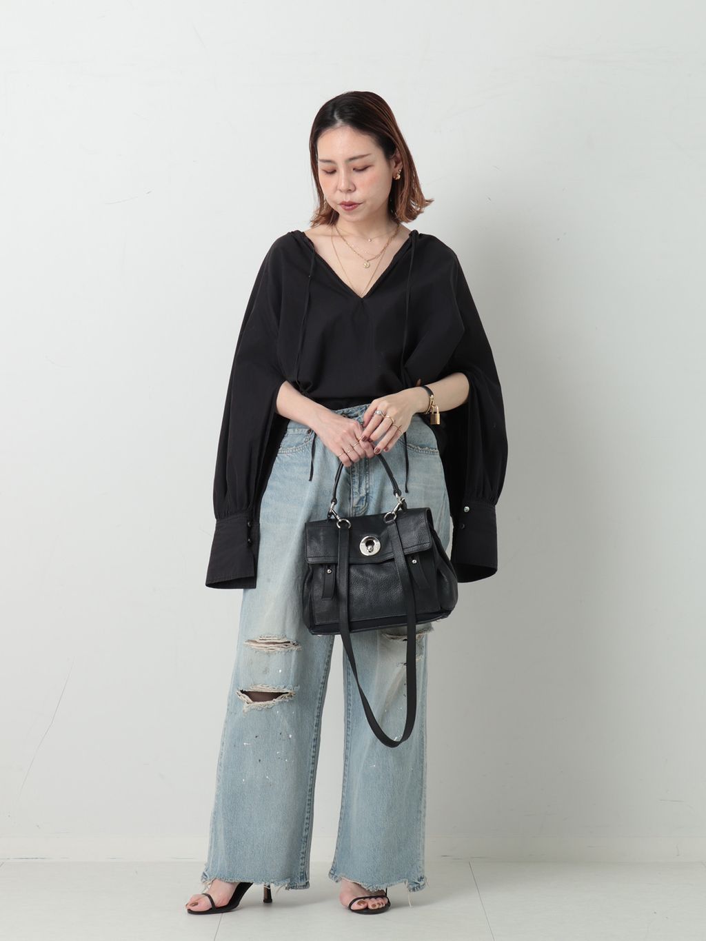 SAINT LAURENT/サンローラン】Muse two 2wayのコーディネート