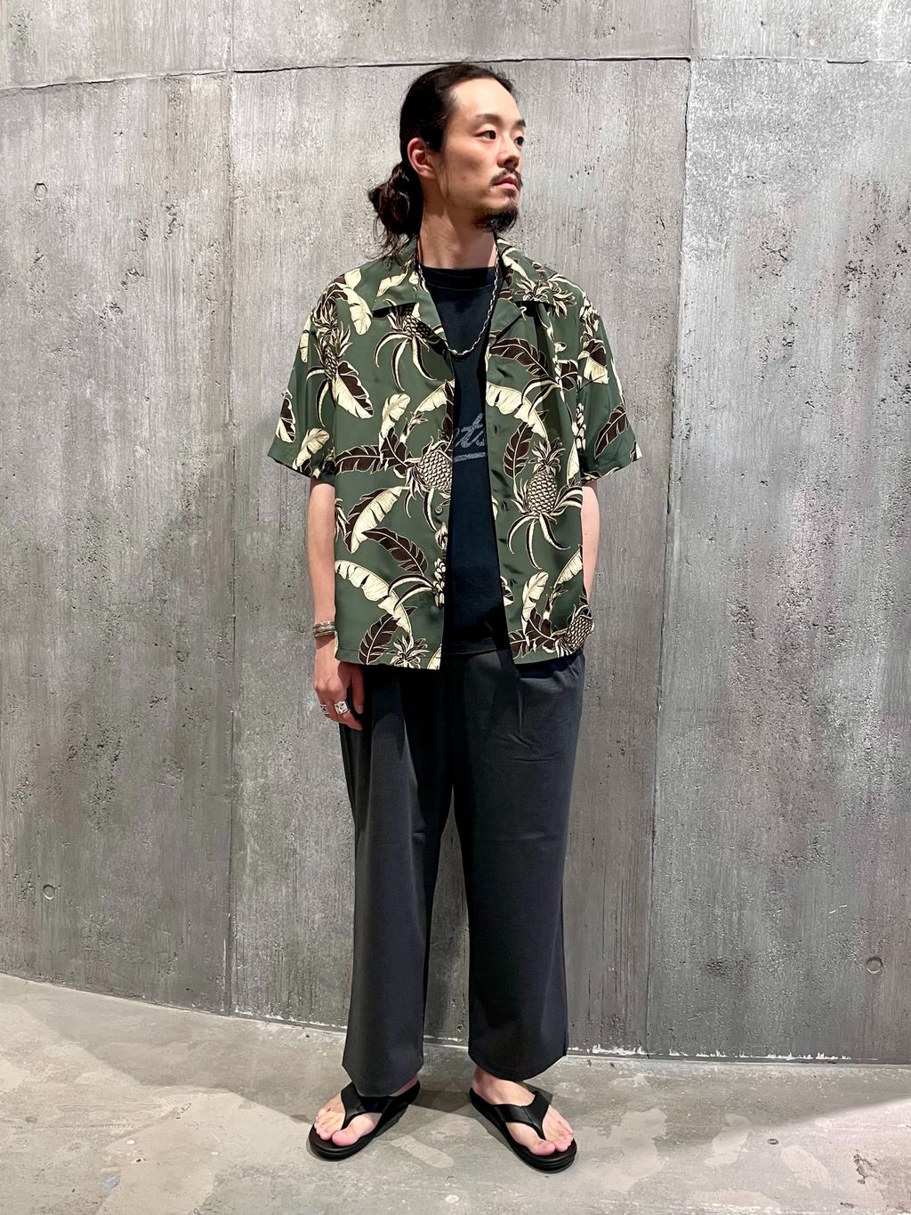JOURNAL STANDARD MENS