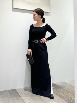 ELENI×THENIMEデコルテトップスのコーディネートスナップ（ayumi