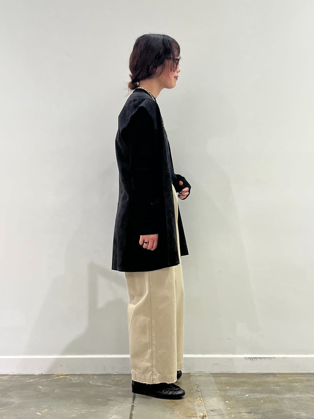 スウェードベストのコーディネートスナップ（KY）｜journal standard