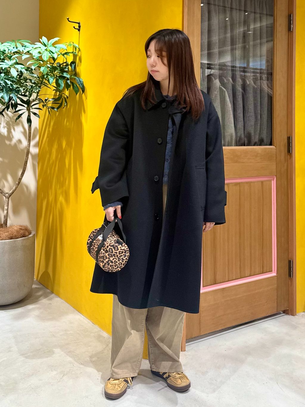 OUTDOOR PRODUCTS Usual Things