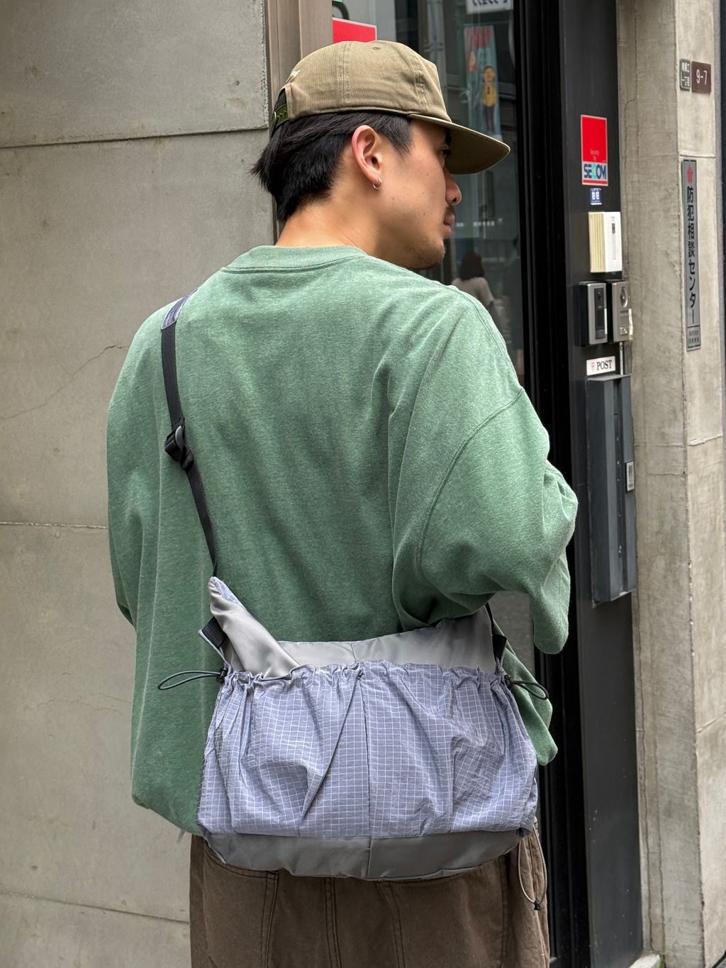 is-ness / イズネス Arm Pocket Balloon T-Shirtのコーディネート