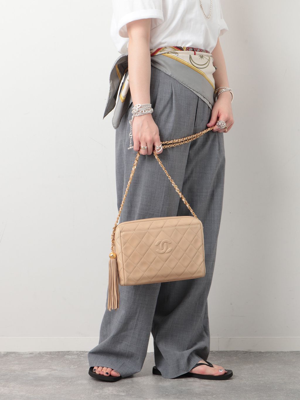 VINTAGE CHANEL/シャネル】Matelasse shoulder bag taのコーディネート