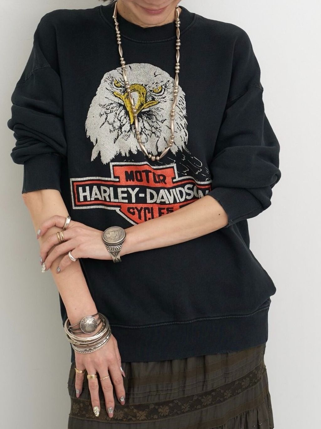 TIERED LACE SKIRTのコーディネートスナップ（STAFF.S）｜L