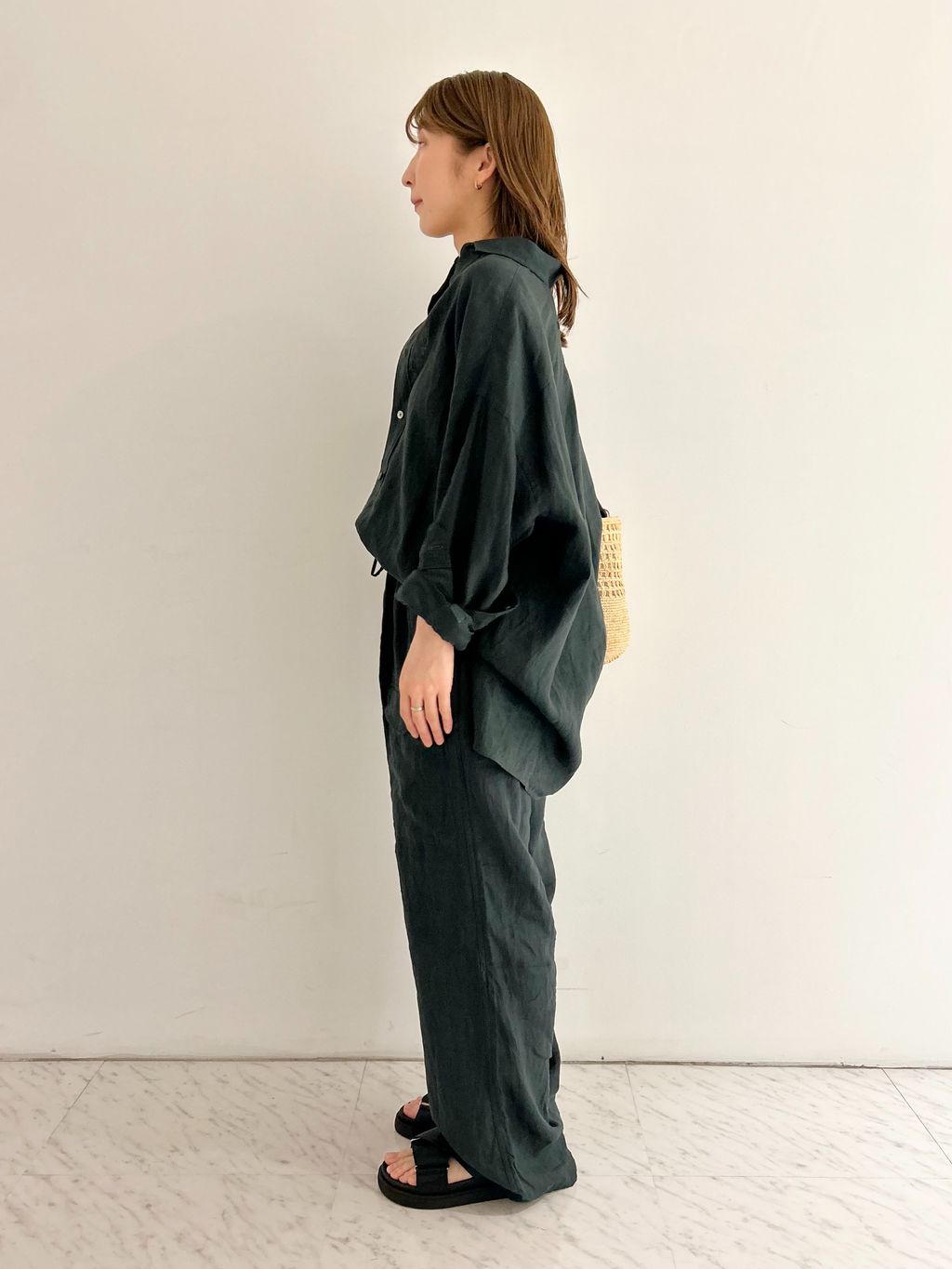 TICCA / ティッカ】リネンスクエアビッグシャツ uniのコーディネート