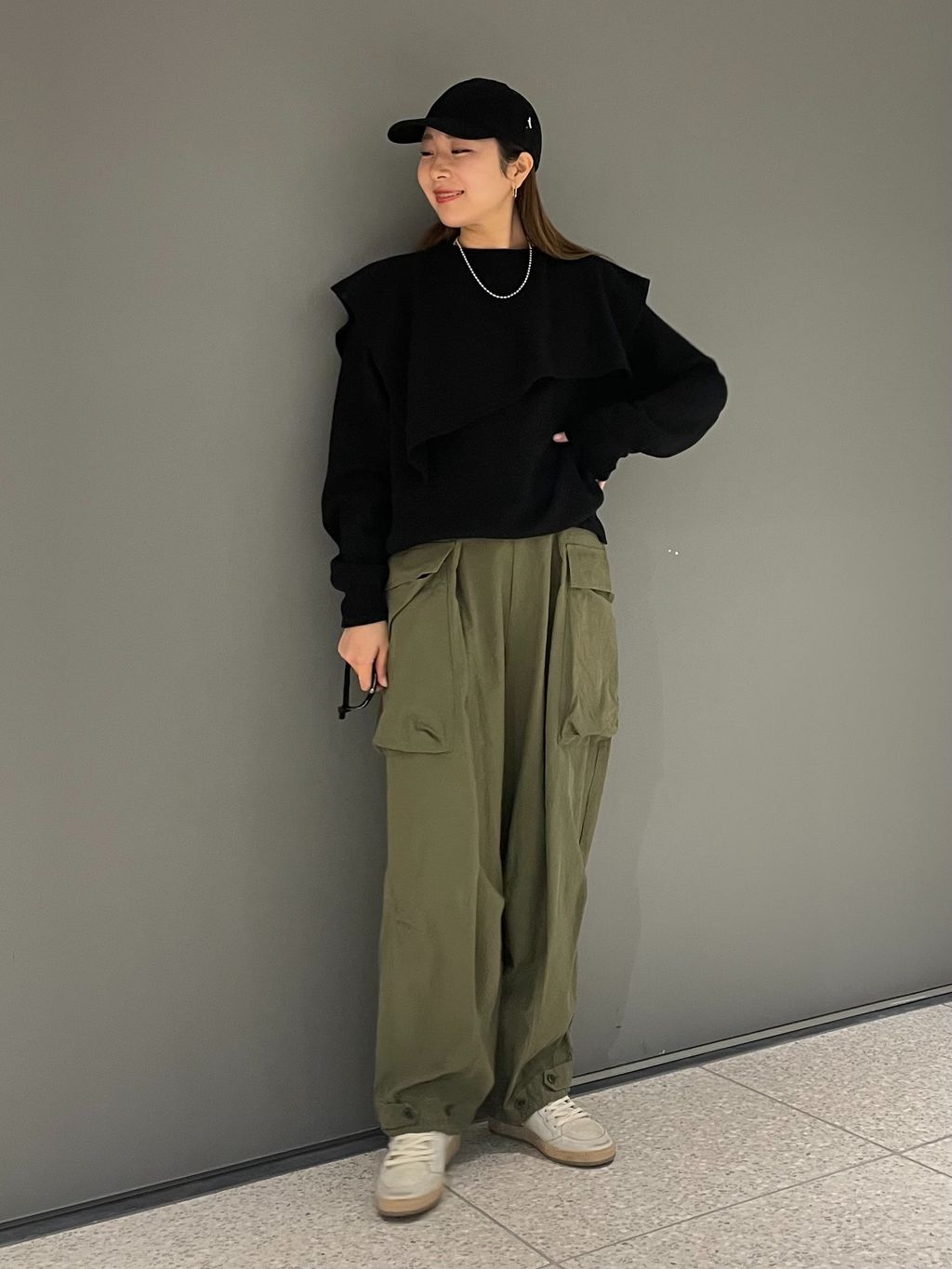 追加2》ミリタリークロス カーゴパンツのコーディネートスナップ（A.T