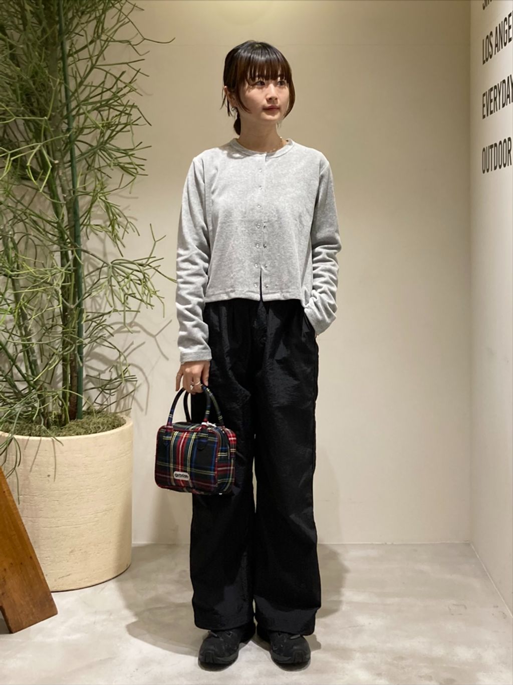 OUTDOOR PRODUCTS Usual Things