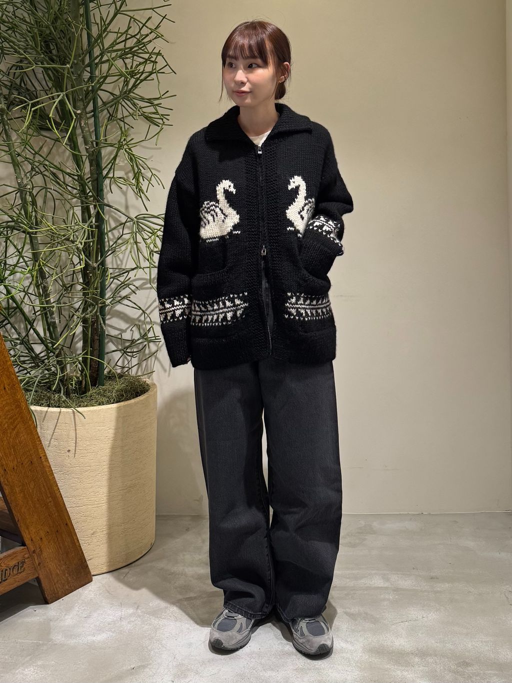 OUTDOOR PRODUCTS Usual Things