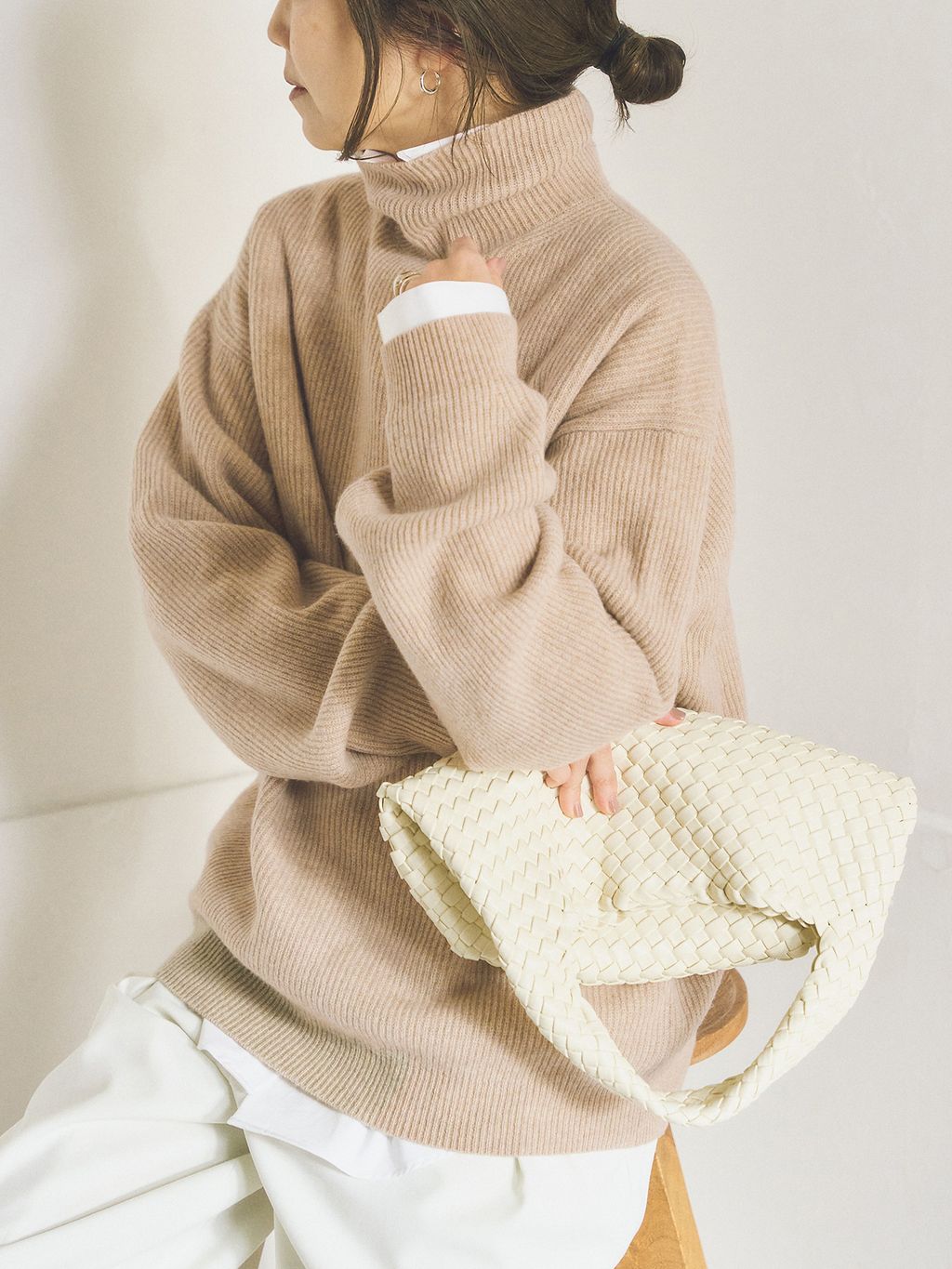LOOSE TURTLE NECK プルオーバーのコーディネートスナップ（yoshie