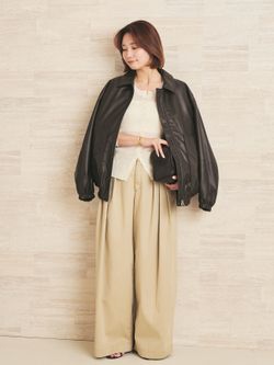 WEB限定追加予約》R'IAM Super wide CHINO パンツ 5のコーディネート