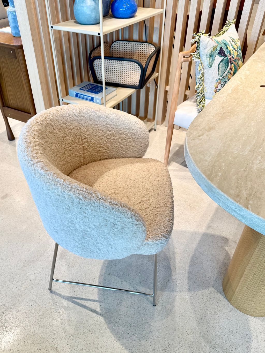 大型商品》COCON ARM CHAIR ココン アームチェアのコーディネート