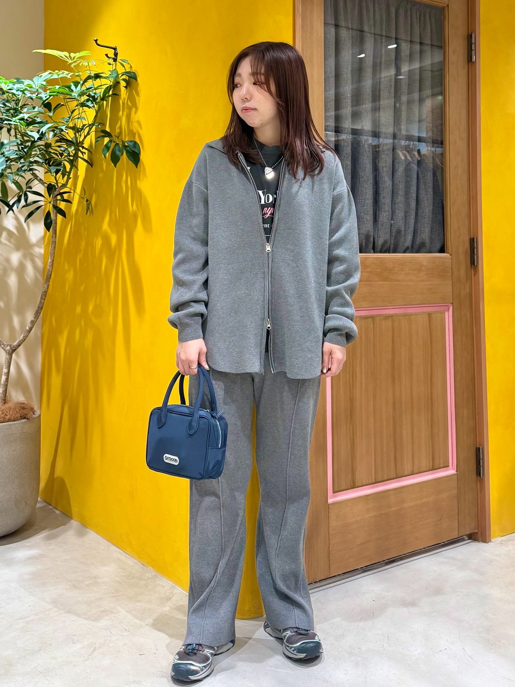 OUTDOOR PRODUCTS Usual Things