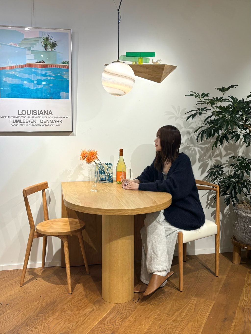 JOURNAL STANDARD FURNITURE