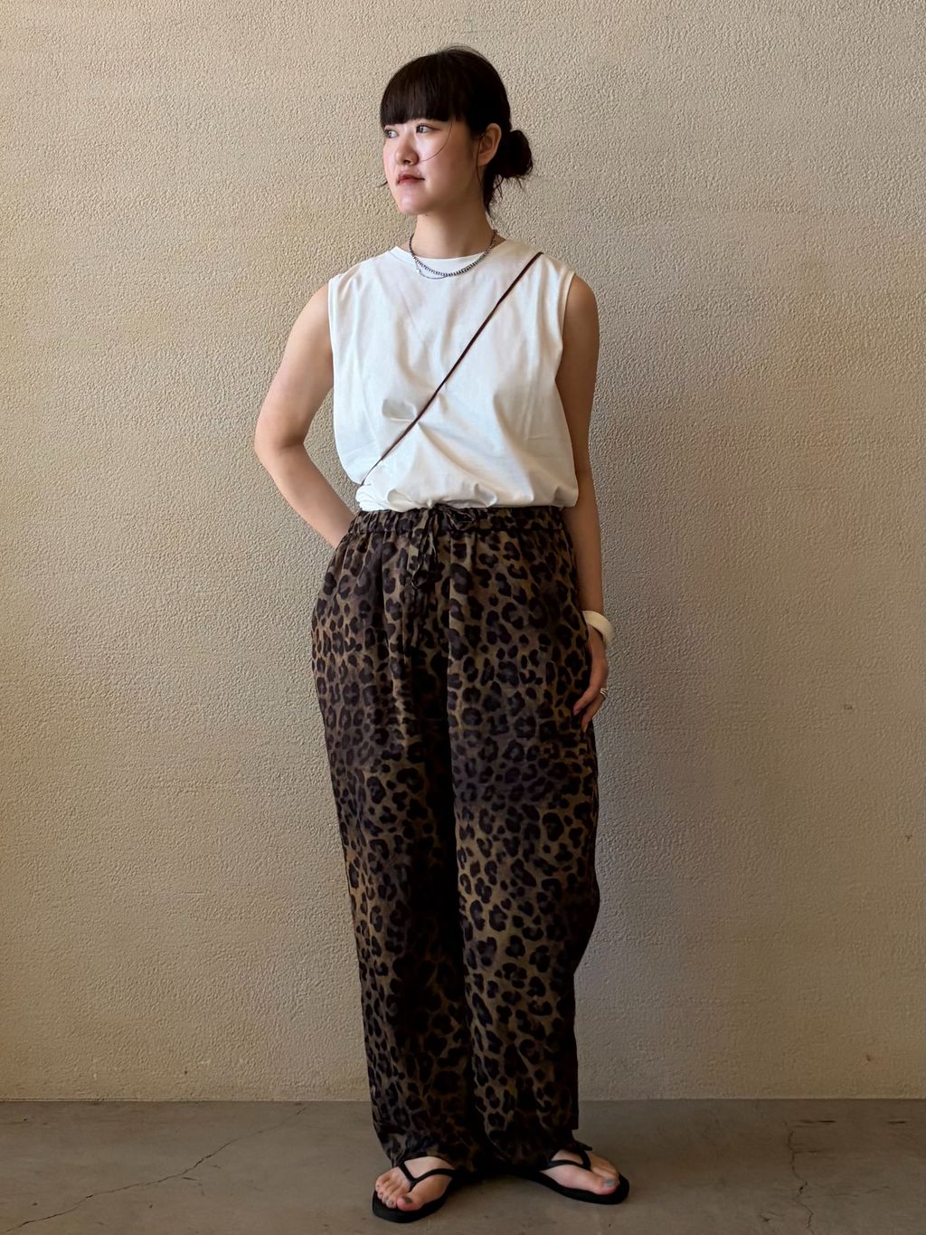 ARMEN】BANDED COLLAR LONG SHIRT 115cmのコーディネートスナップ（A.S