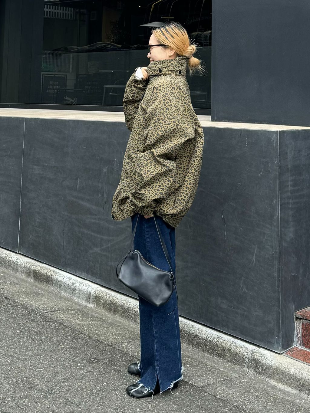 OUTDOOR PRODUCTS Usual Things