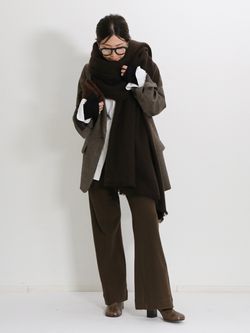 ALONPI/アロンピ】 CASHMERE STOLEのコーディネートスナップ（BUYER.Y