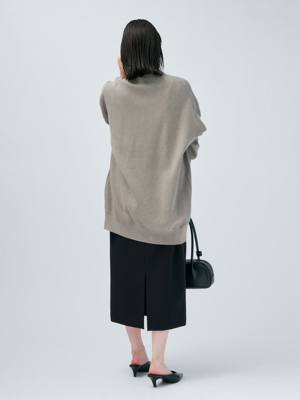 コットンカシミヤ WジャガードVネックカーディガンのコーディネート