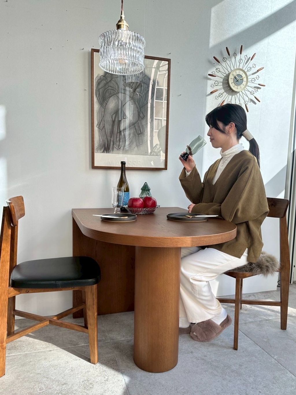 JOURNAL STANDARD FURNITURE