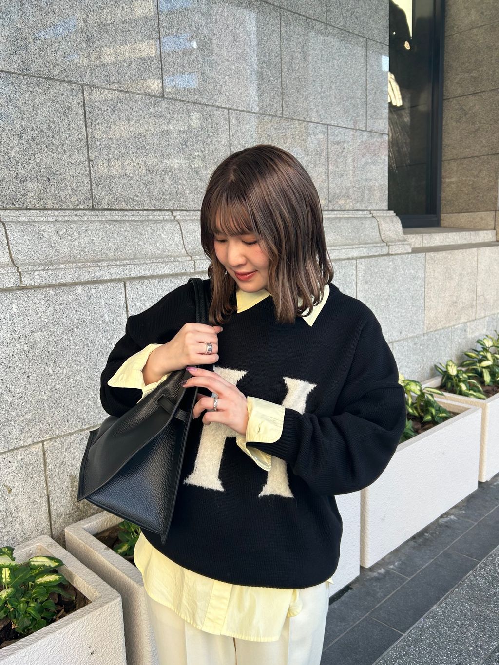 リングロゴインターシャニットのコーディネートスナップ（nico