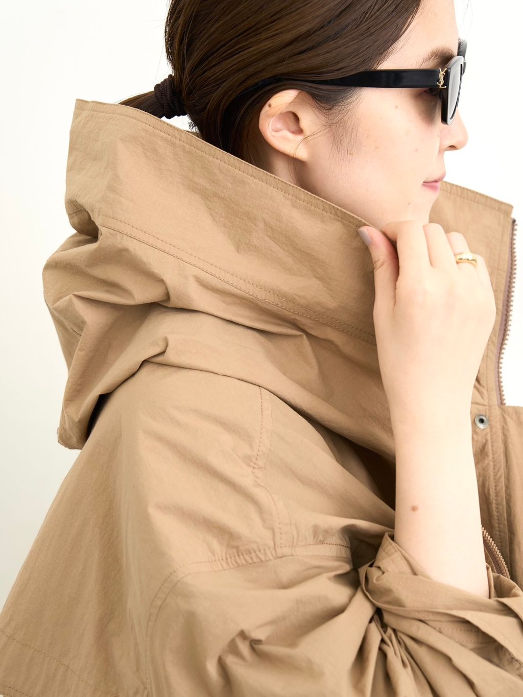 LISIERE VASINO CROPPED PANTSのコーディネートスナップ（STAFF K）｜L