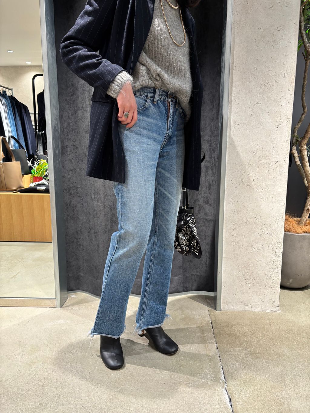 クラシックストライプジャケットのコーディネートスナップ（YUZU