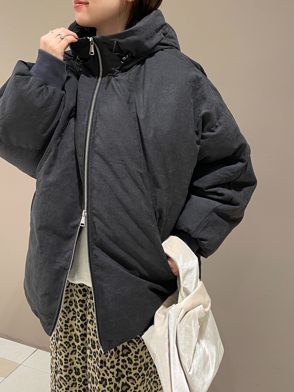 中綿ボリュームフードブルゾンのコーディネートスナップ（Nana