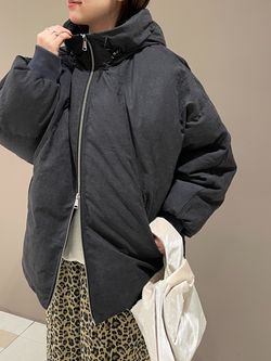 中綿ボリュームフードブルゾンのコーディネートスナップ（Nana